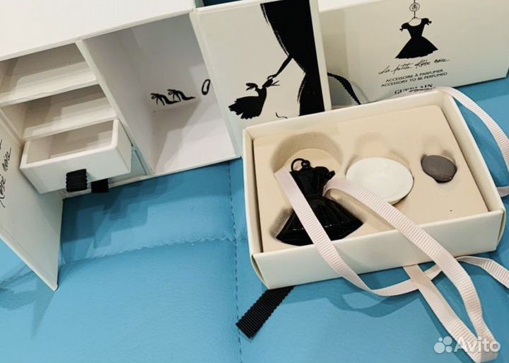 Шкафчик, Кулон - Помандер Guerlain