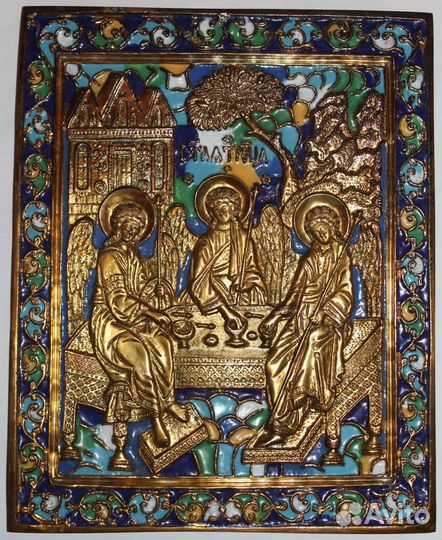 Оценка старинных икон, церковных книг, статуэток