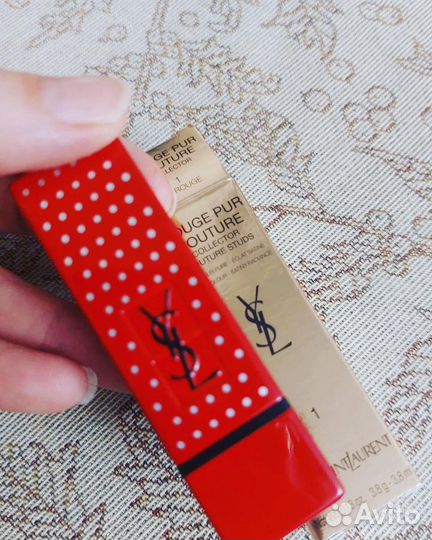 YSL помада 01 тон