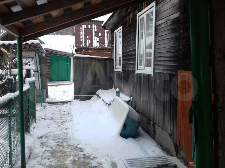 Дом 56 м² на участке 8 сот.