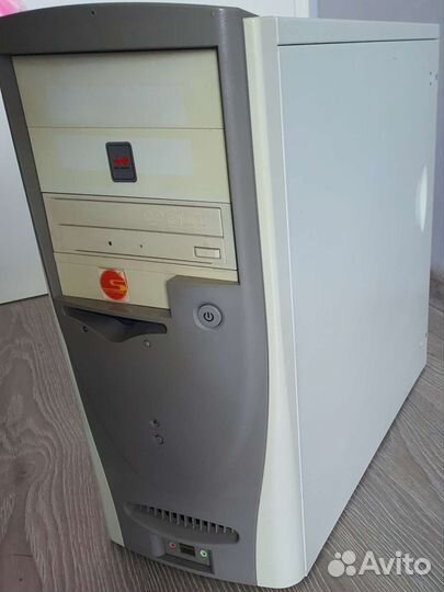 Корпус ATX InWin
