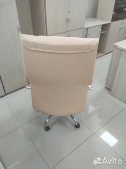 Офисное кресло бу