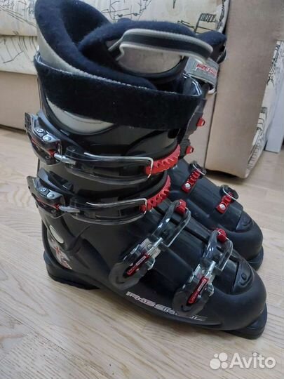 Горнолыжные ботинки Rossignol