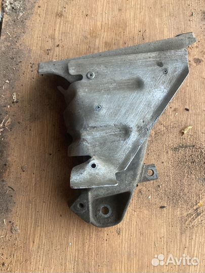 Опора двигателя бмв е39 правая