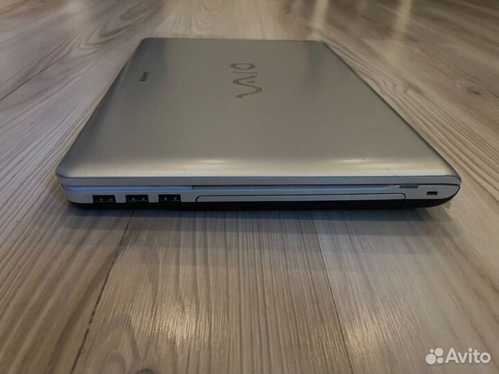 Ноутбук Sony Vaio PCG-71211V/Core(TM) i5/SSD