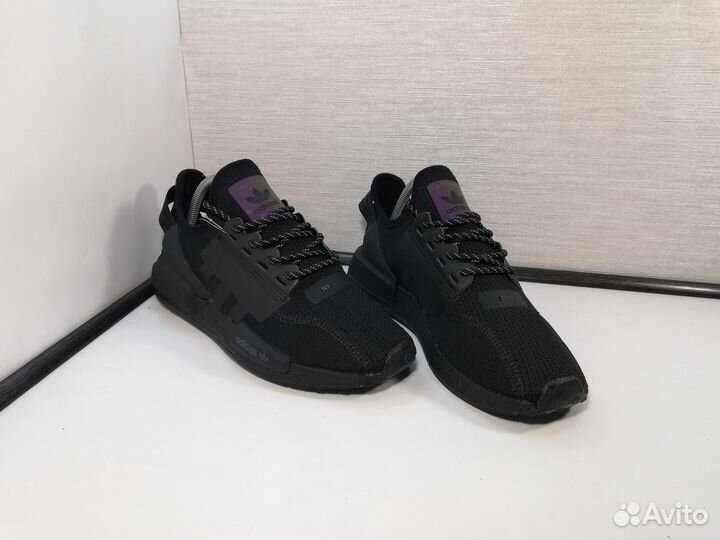 Кроссовки adidas NMD