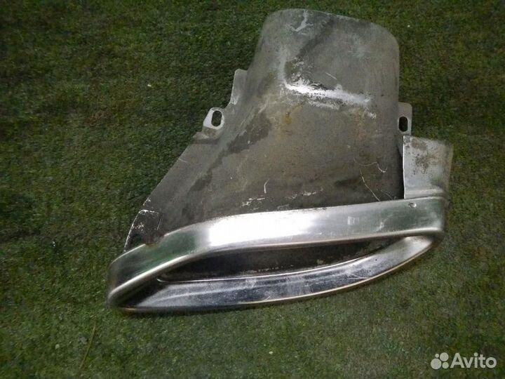 Насадка глушителя левая Mercedes C W205 (2014-2018