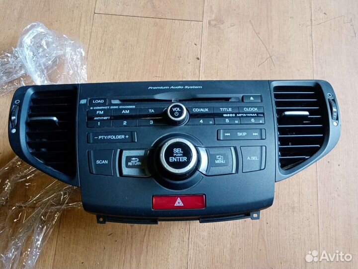 Штатная магнитола Honda Accord 8