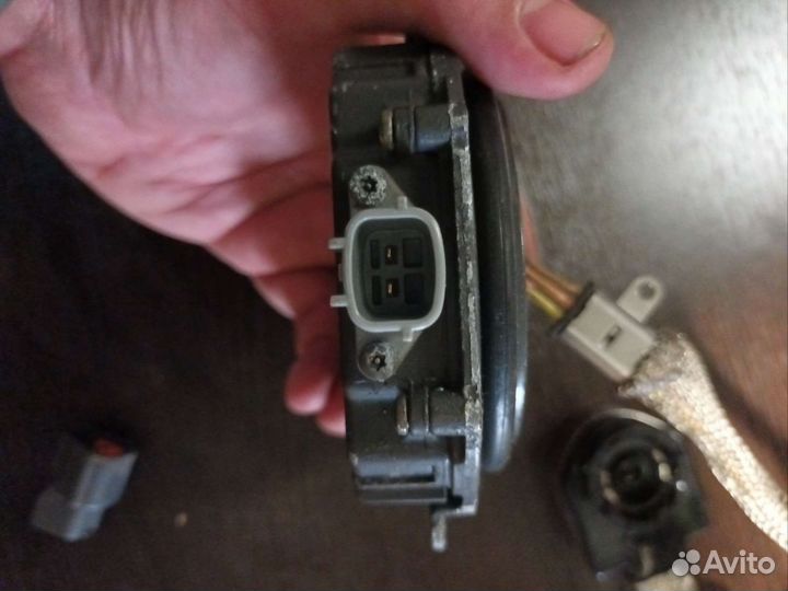 Блок розжига ксенона Mazda / Subaru