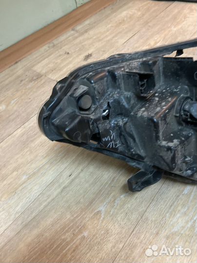 Фара левая nissan qashqai j11 дорестайлинг