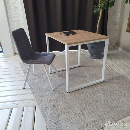 Компьютерный стол Лофт Дуб 80*70 см. Белые ножки