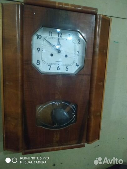Продам часы Советских времен