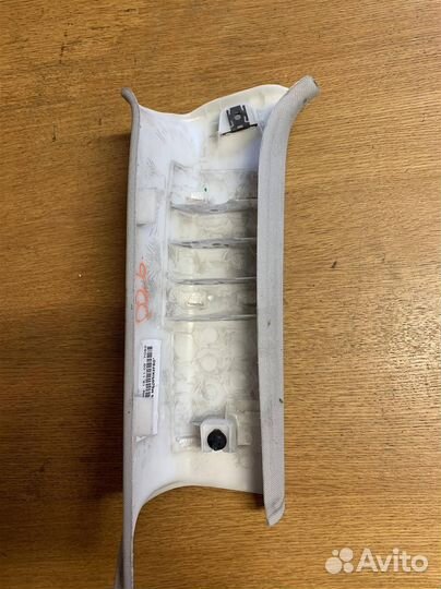 Обшивка стойки VW Passat B6