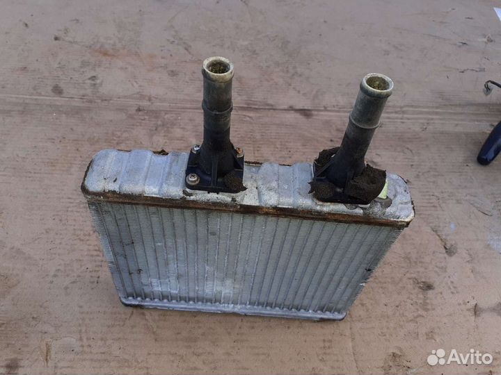 Радиатор печки Ниссан Альмера Н16