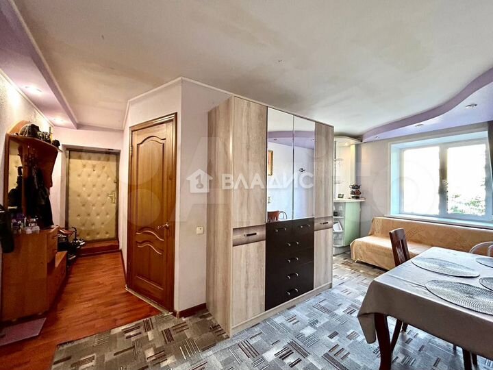 3-к. квартира, 58 м², 2/5 эт.