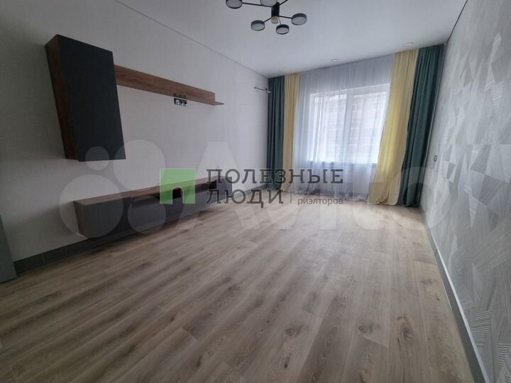 1-к. квартира, 43,6 м², 2/8 эт.