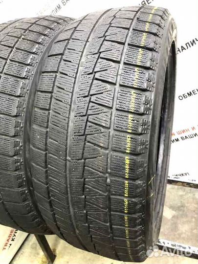 Bridgestone Blizzak Revo GZ 215/50 R17