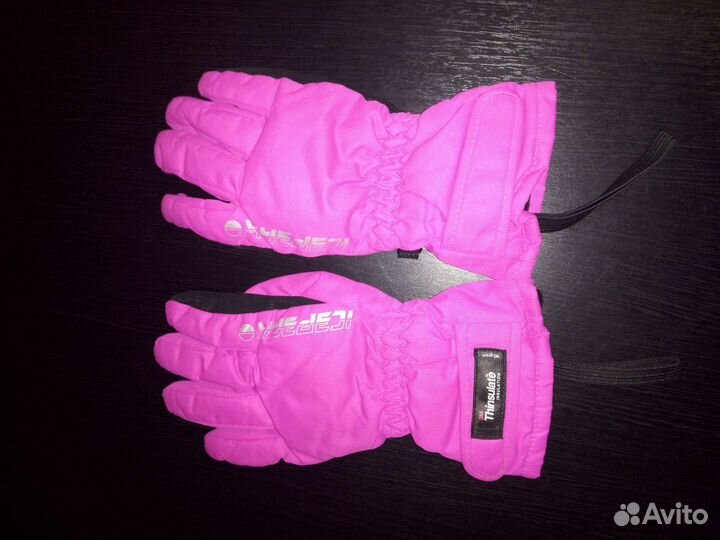 Шапочки для девочки и перчатки Thinsulate