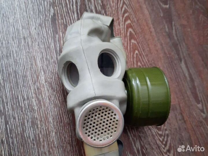 Противогаз