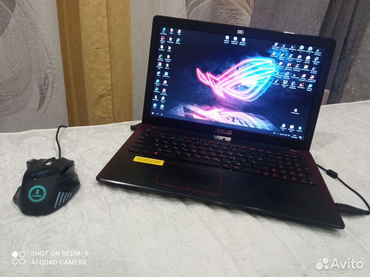 Ноутбук asus