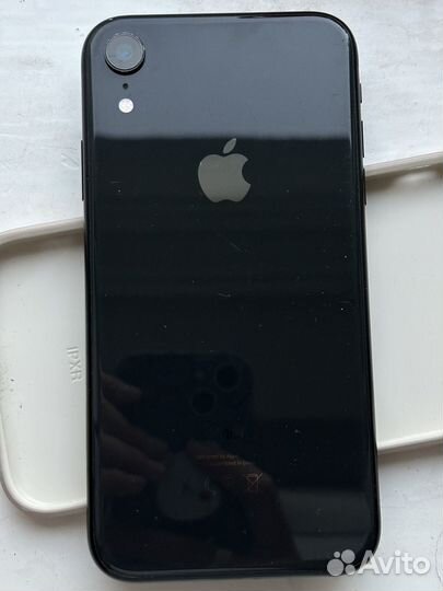 iPhone Xr, 64 ГБ