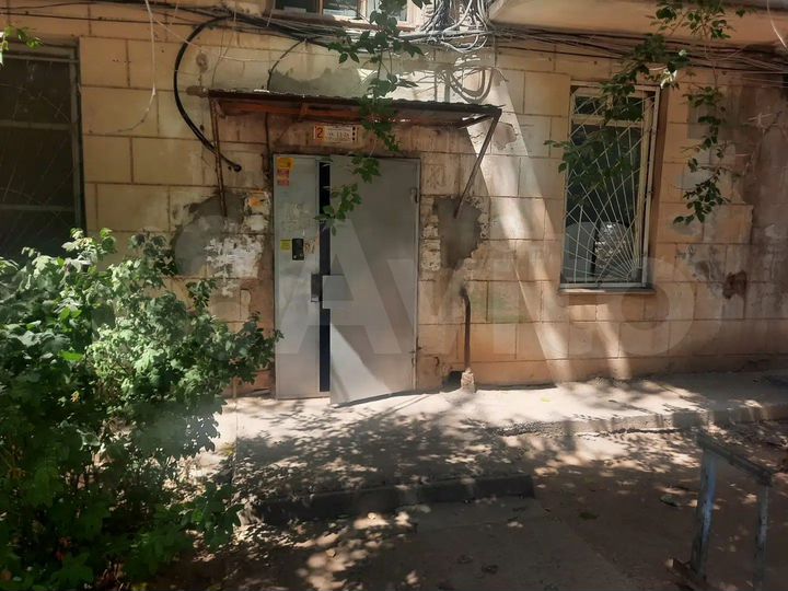 1-к. квартира, 30 м², 4/4 эт.