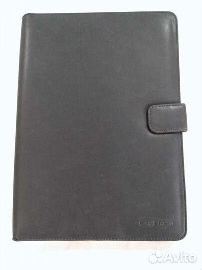 Чехлы для планшетов