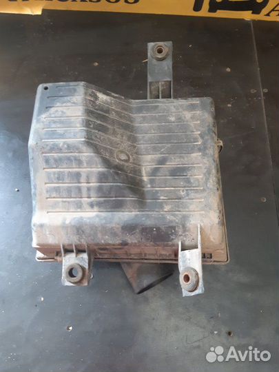 Корпус воздушного фильтра Daewoo Nexia 150 1.5