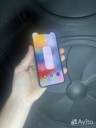 iPhone 11 Pro, 64 ГБ