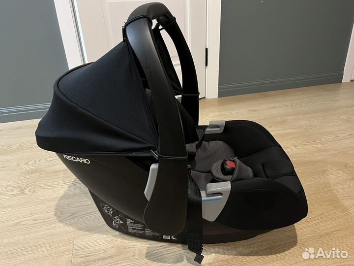 Автолюлька Recaro