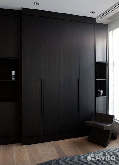 Шкаф распашной