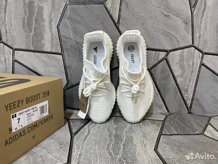 Кроссовки adidas yeezy boost 350 женские