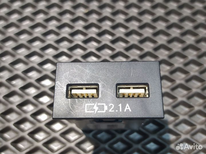 Usb адаптер Lexus RX4
