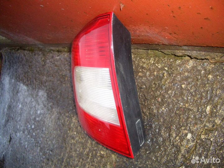 Фонарь левый Шкода Октавия с08