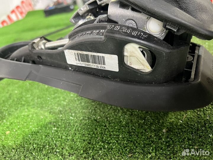 Кулиса bmw e90