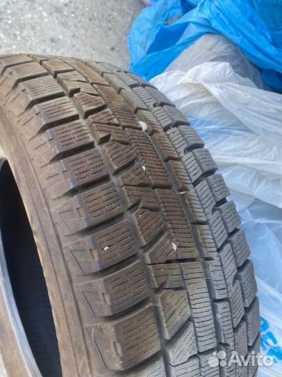 Yokohama Ice Guard IG50 215/65 R16