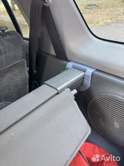 Крепление шторки багажника honda cr-v rd1