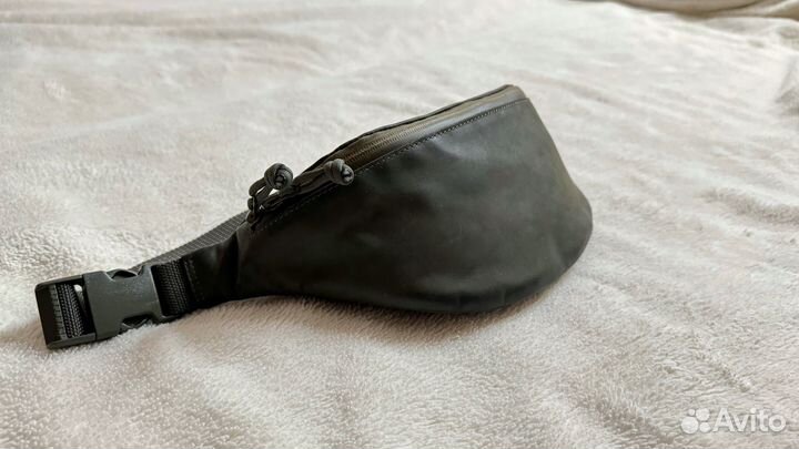 Кожаная поясная сумка dyag