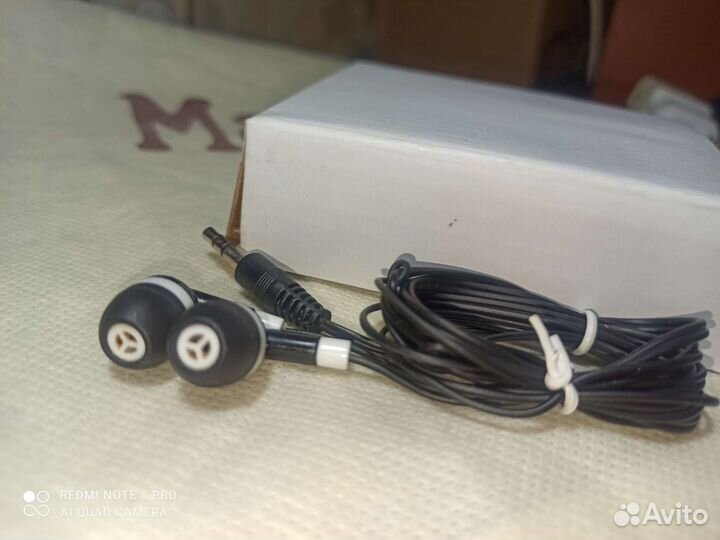 Проводные наушники jbl
