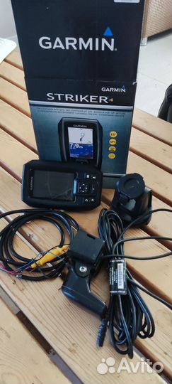 Эхолот Garmin striker 4