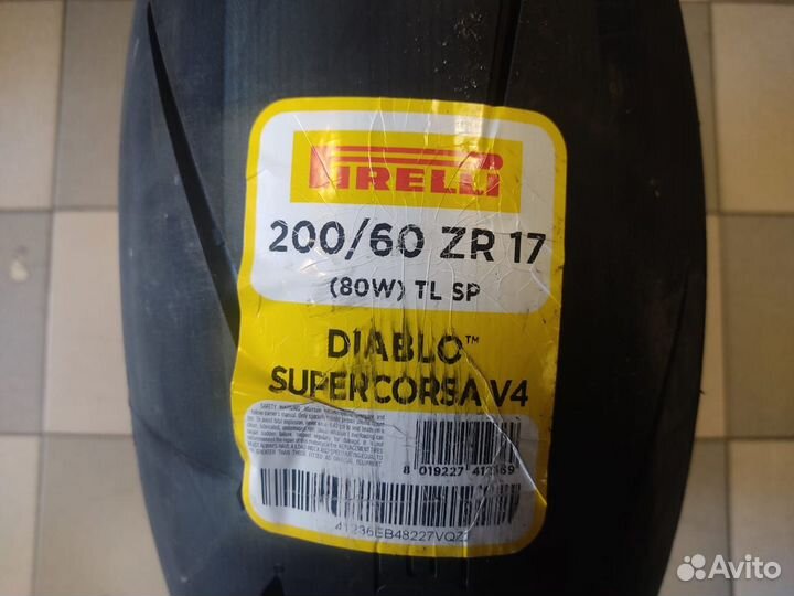 Pirelli Diablo Supercorsa V4 200/60ZR17 80W TL SP