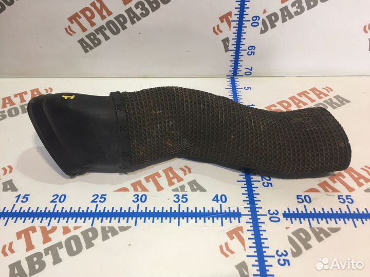 Мерседес E-Класс Патрубок на воздушный фильтр