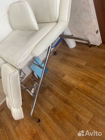 Косметическое кресло