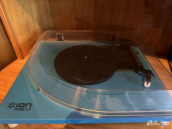 Виниловый проигрыватель ion