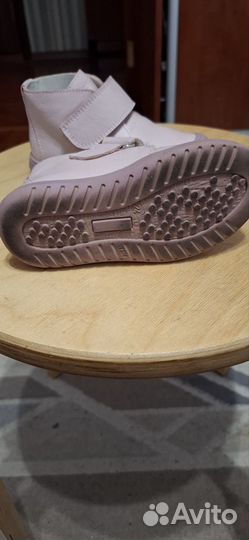 Ботинки для девочки