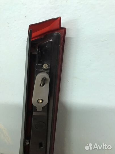 Volvo V90 Cross Country 2017- задний левый фонарь