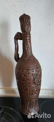 Глиняный кувшин