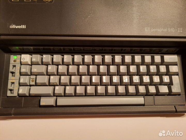 Печатная электронная машинка Olivetti