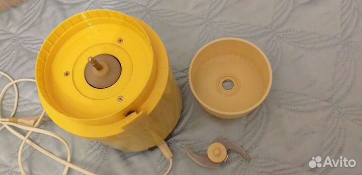 Электромясорубка 