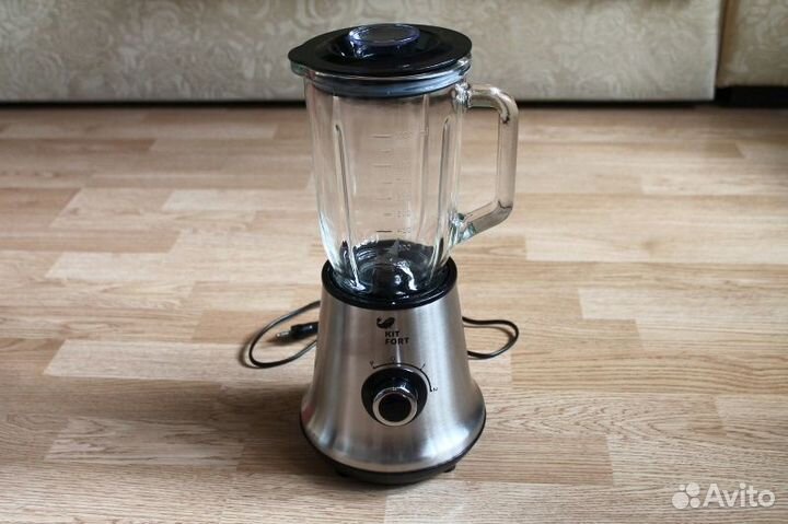 Блендер Kit Fort кт-1307